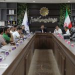 بررسی مشوق‌ها و الزامات احداث نیروگاه‌های خورشیدی در واحدهای صنعتی