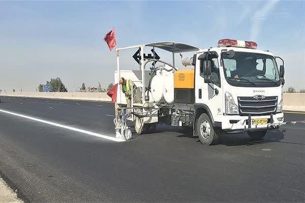 طرح خط کشی ۸۰۰ کیلومتر از راههای اصلی استان قم اجرا شد